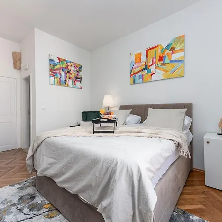 Apartment Eden Old Town 3
